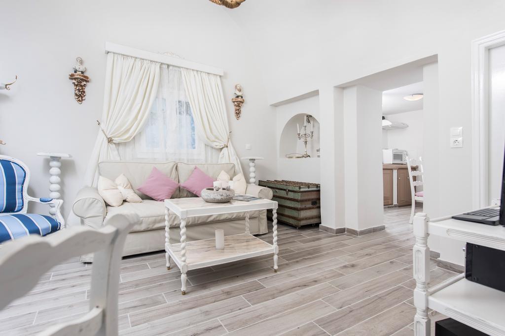 Iokasti Villa